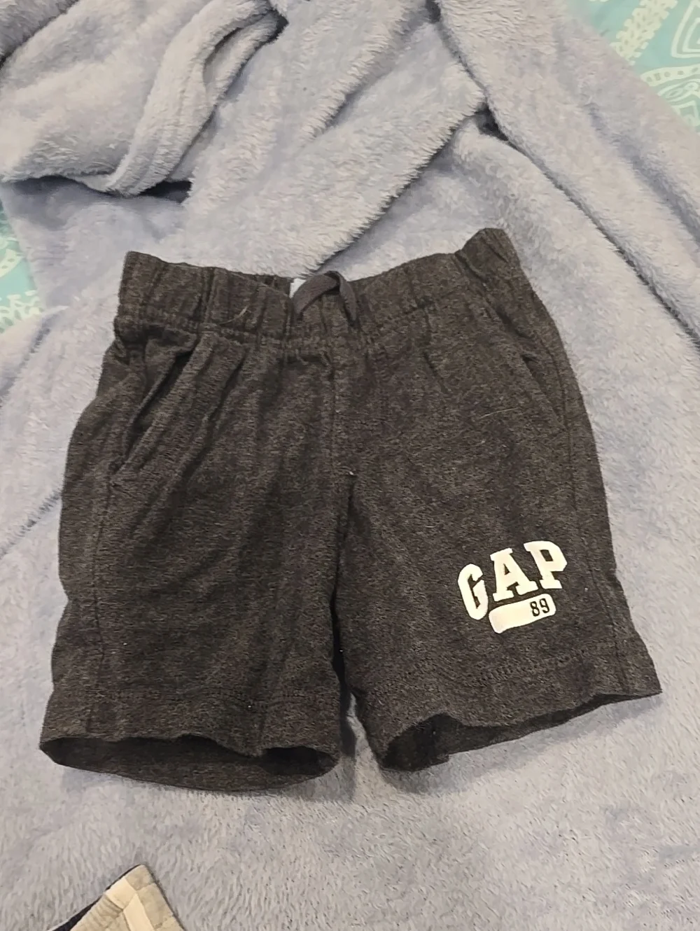 ❤️10/$20 GAP Kids Charcoal Gray Pull-On Shorts
